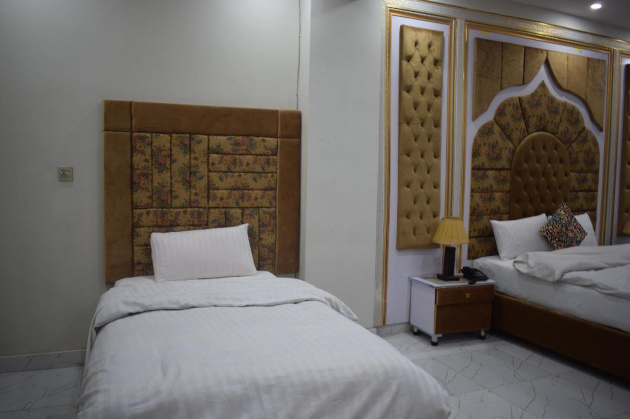 Relax Inn Lahore Exterior photo